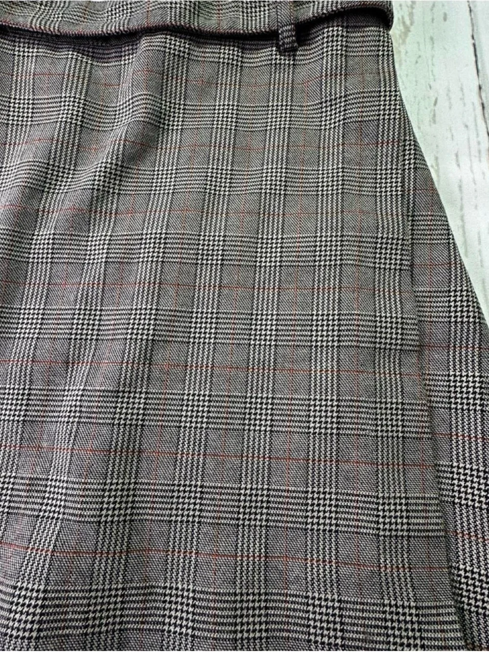 Disney Gray Plaid Pleated Mini Skirt with Heart Buckle Belt - Picture 6 of 8